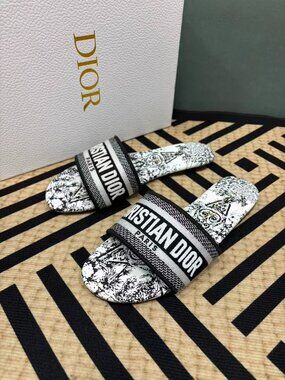 Dior Women's Authentic Sandals